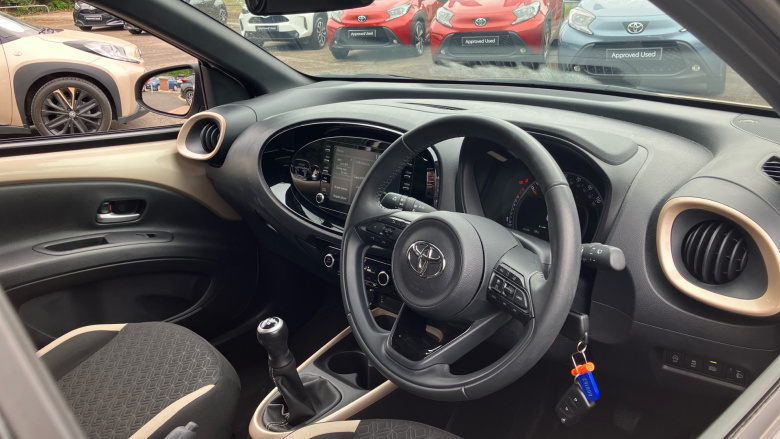 Toyota Aygo X 1.0 VVT-i Edge 5dr [Canvas] Petrol Hatchback